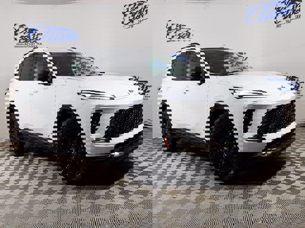 New 2026 Buick Envision Sport Touring image 1