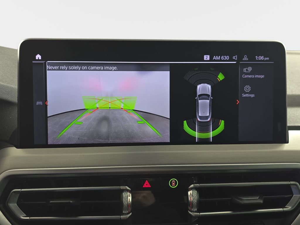 Certified 2025 BMW X4 xDrive30i w/ Premium Package image 26