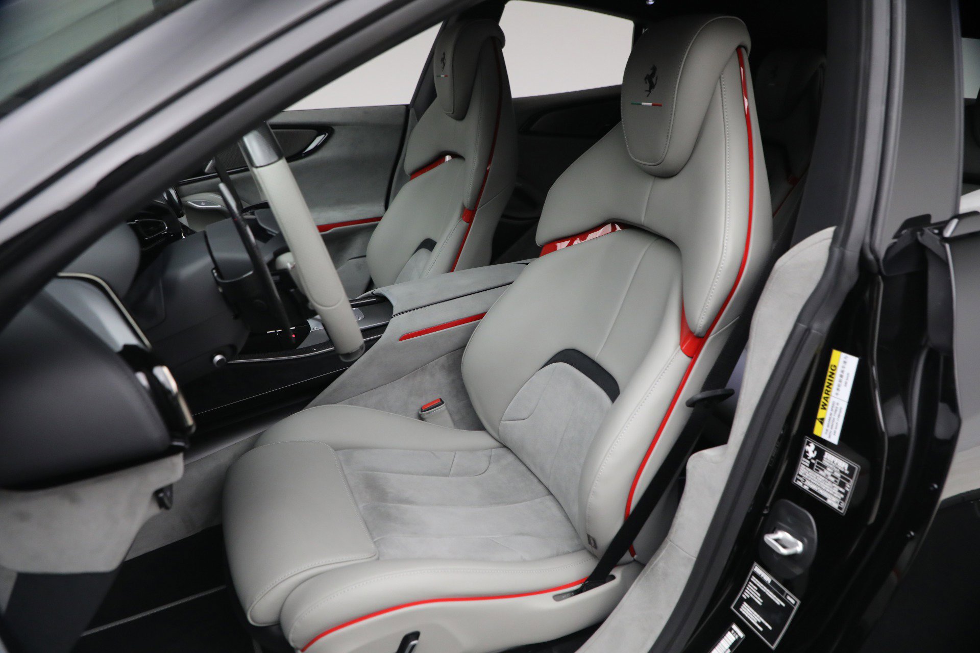 Certified 2025 Ferrari Purosangue AWD/4WD image 16