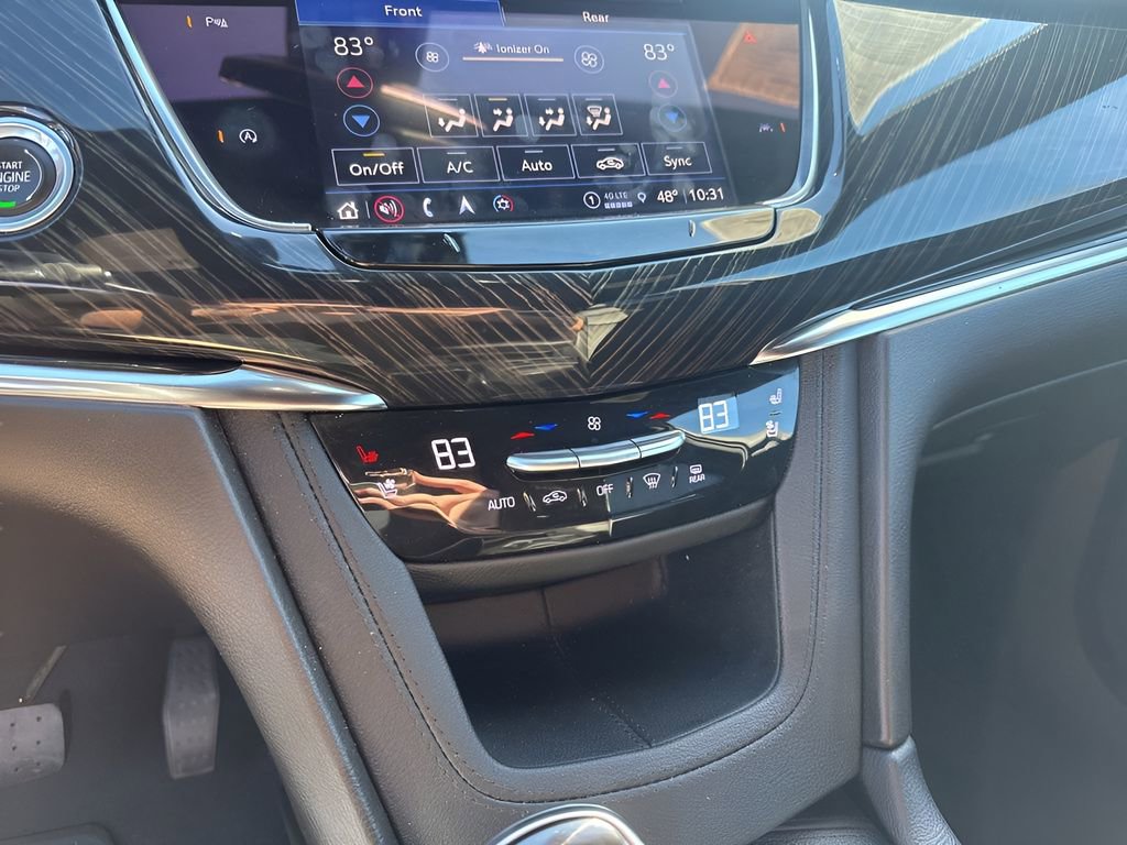 Used 2022 Cadillac XT6 Premium Luxury image 36