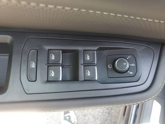 New 2026 Volkswagen Atlas SEL Premium R-Line image 38