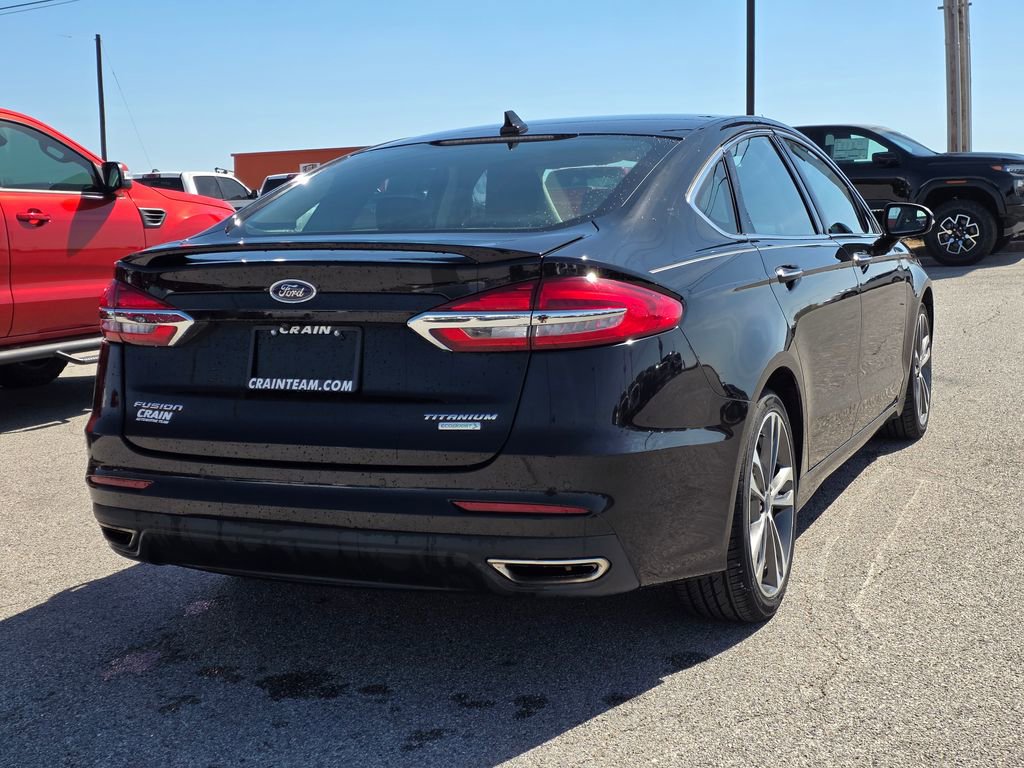 Used 2019 Ford Fusion Titanium image 6