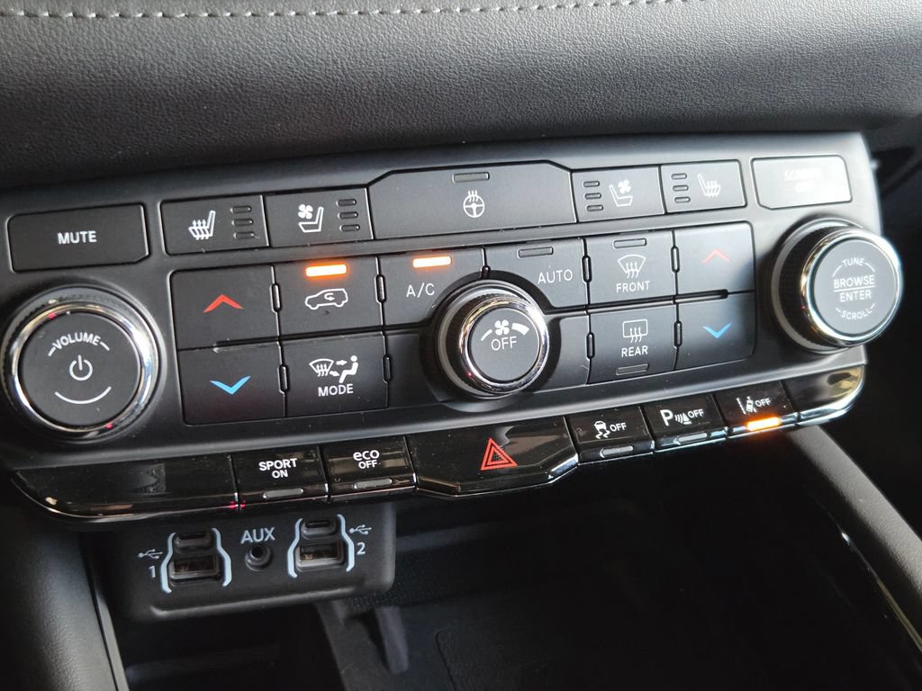 Certified 2021 Dodge Durango Citadel AWD/4WD image 12