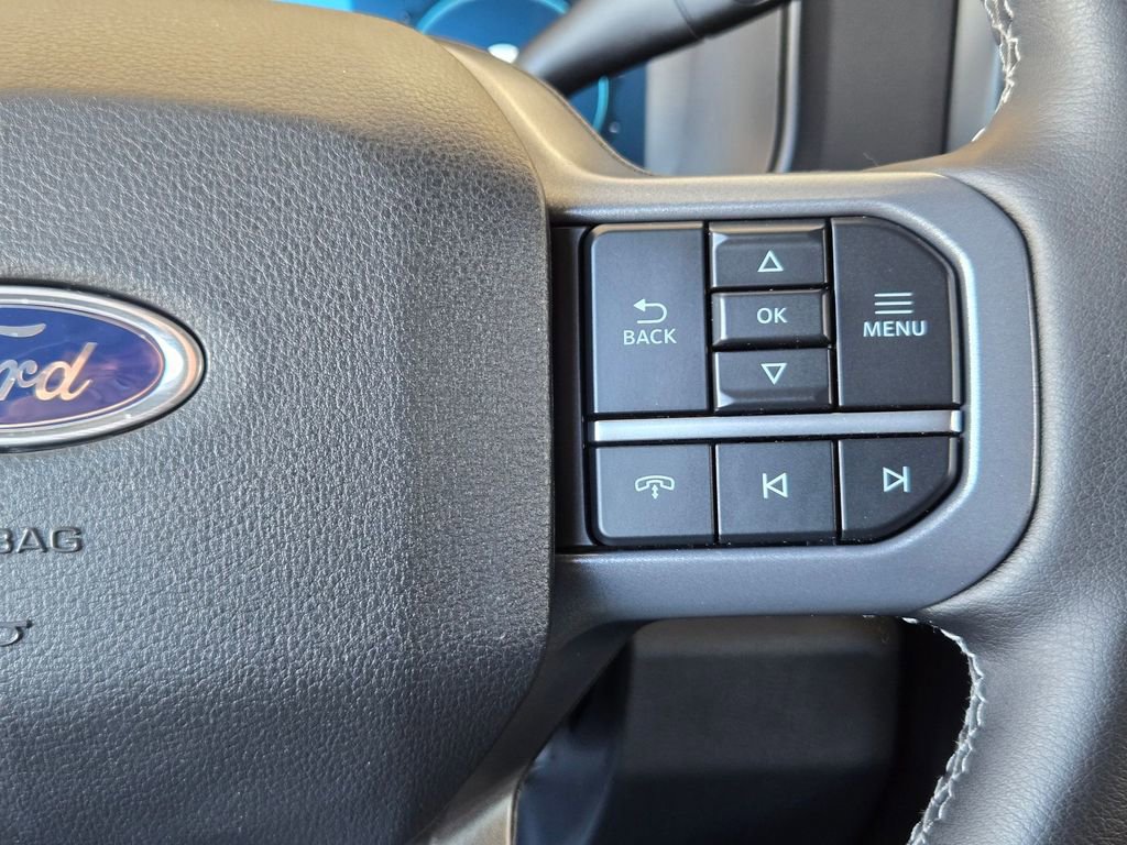 Used 2025 Ford F250 Lariat w/ Chrome Package image 24