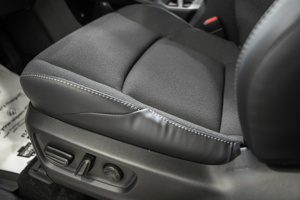 New 2026 Toyota C-HR AWD/4WD image 35