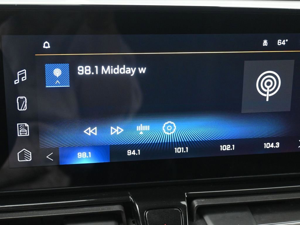 Used 2024 Chevrolet TrailBlazer RS w/ Convenience Package image 21