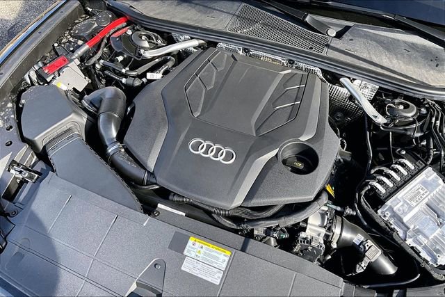 Used 2025 Audi A6 Premium Plus image 31