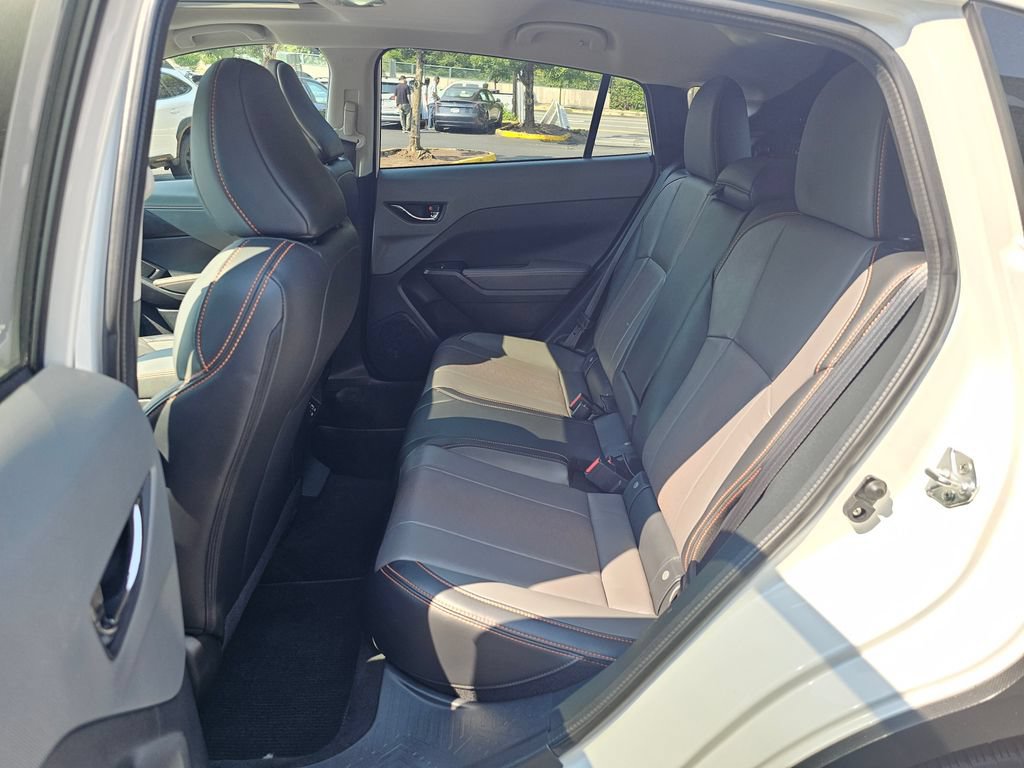 Used 2024 Subaru Crosstrek 2.5i Limited w/ Crosstrek Mirror Package AWD/4WD image 16