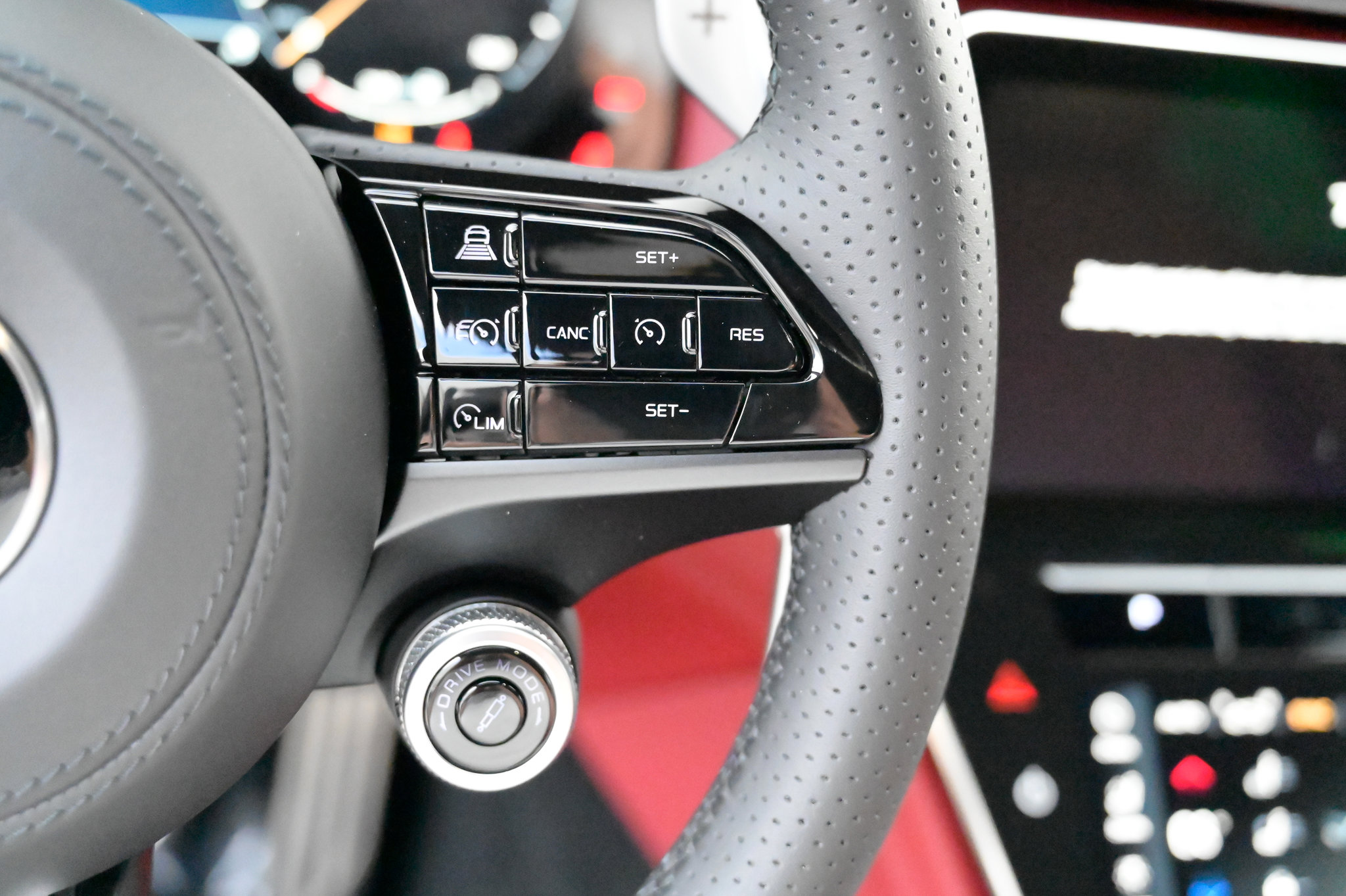 New 2026 Maserati Grecale Modena image 25