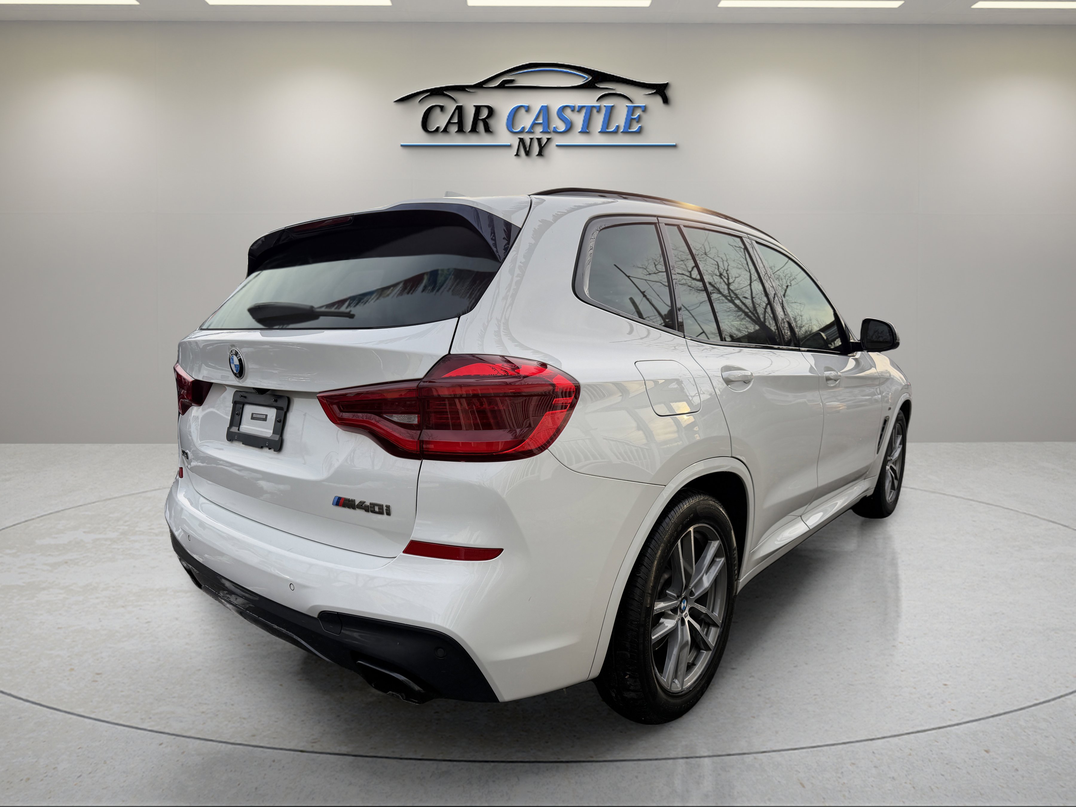 Used 2018 BMW X3 M40i w/ Premium Package image 8