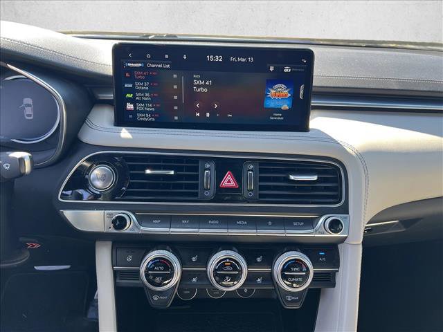 Used 2023 Genesis G70 3.3T w/ Sport Prestige Package image 13