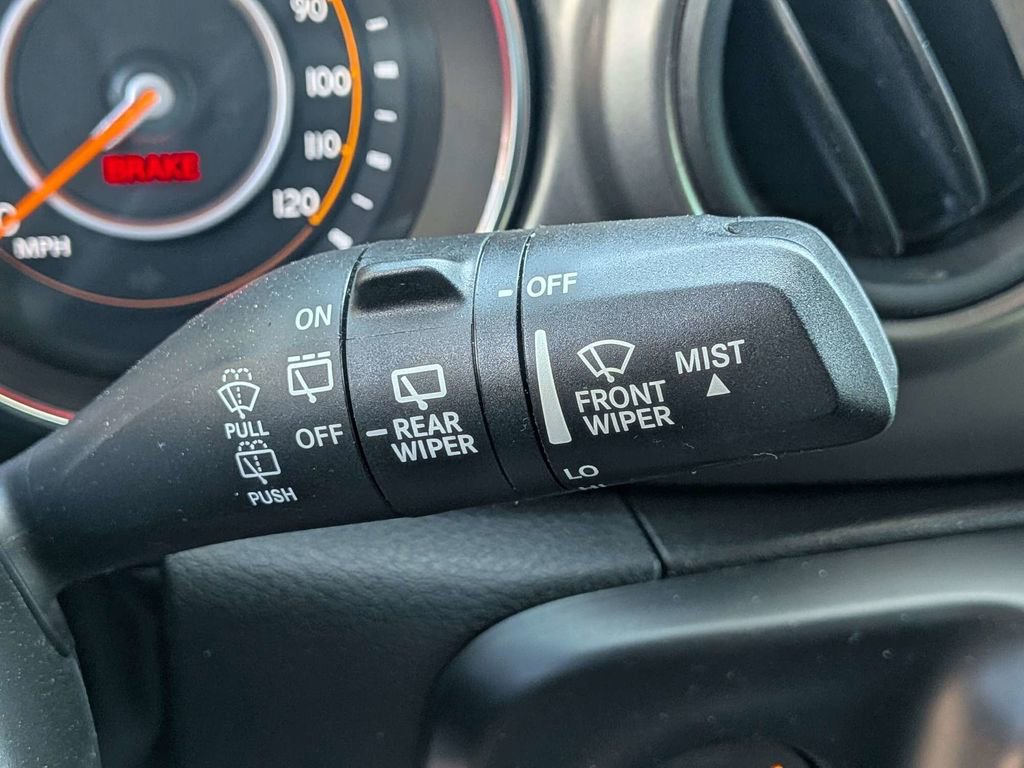 Used 2022 Jeep Wrangler Sport image 28