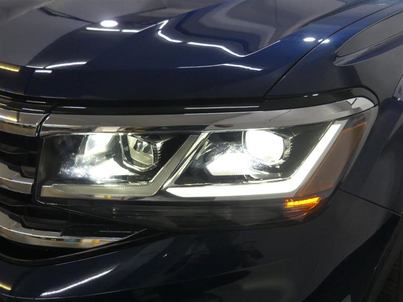 Used 2022 Volkswagen Atlas Cross Sport SE w/ Panoramic Sunroof Package image 14