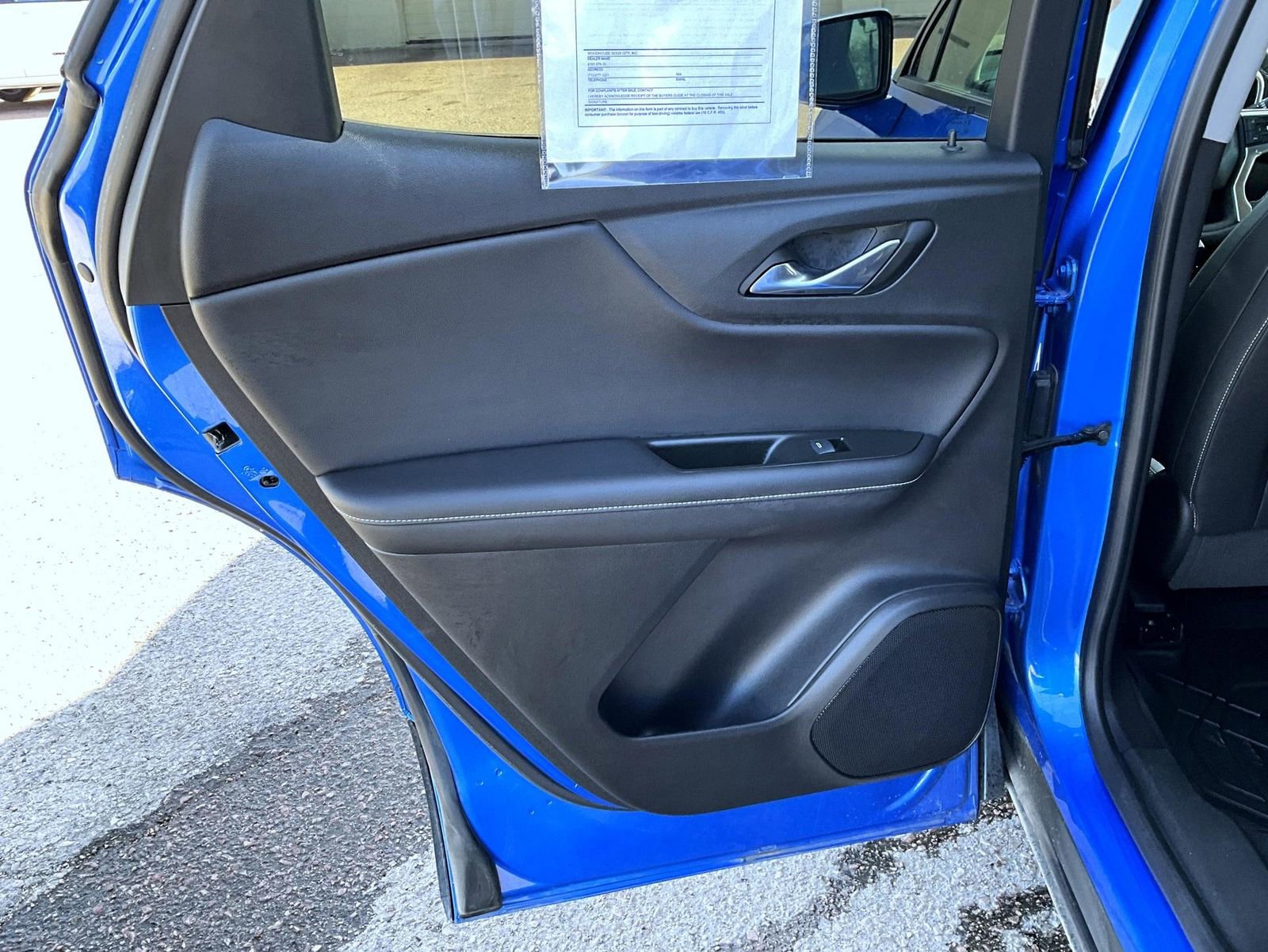 Used 2025 Chevrolet Blazer LT w/ Sound & Technology Package image 21