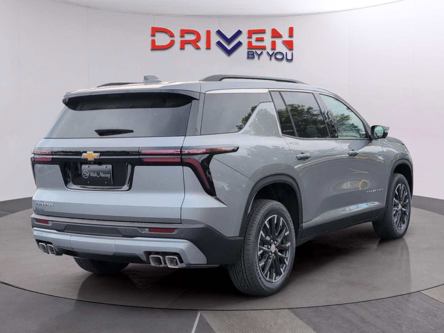 New 2026 Chevrolet Traverse LT w/ Sun and Wheel Package image 5