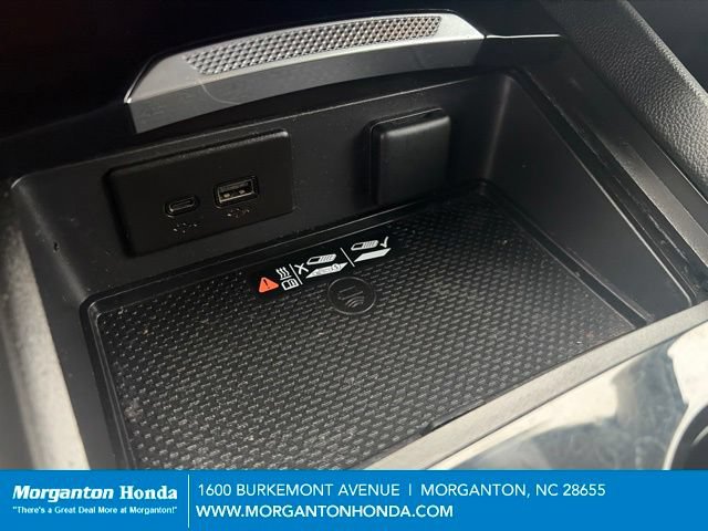 Used 2024 Buick Envision Preferred AWD/4WD image 23