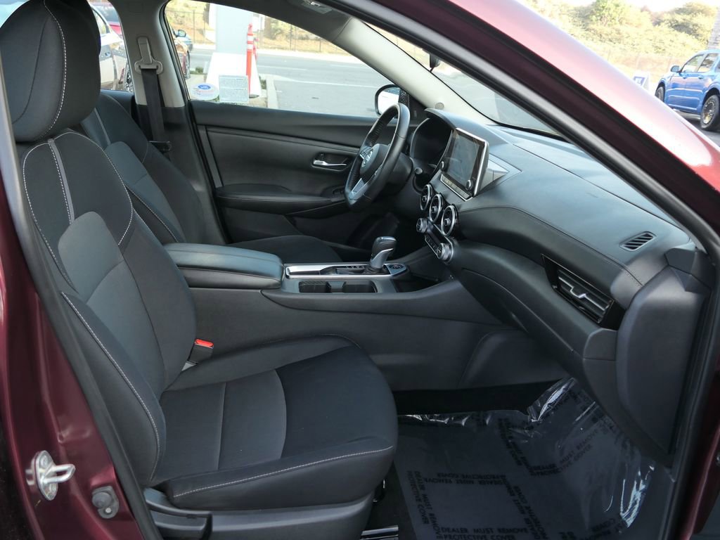 Used 2020 Nissan Sentra SV image 28