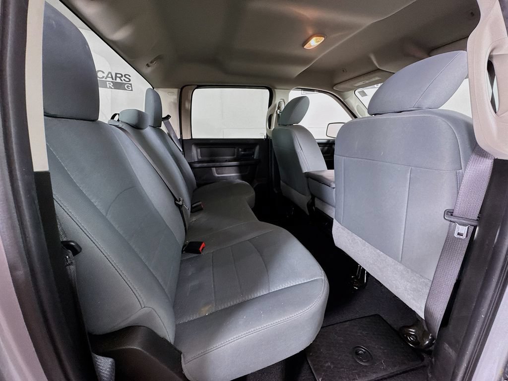 Used 2019 RAM 1500 Express w/ Express Value Package AWD/4WD image 25