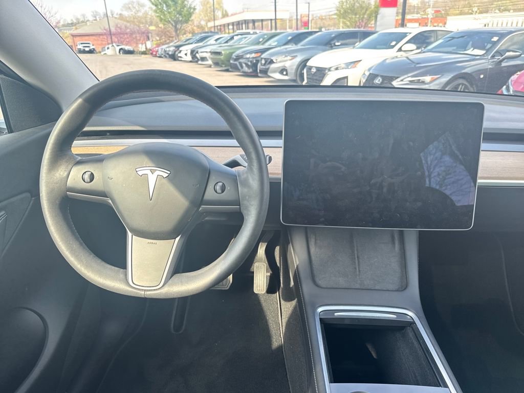 Used 2021 Tesla Model Y Long Range image 22