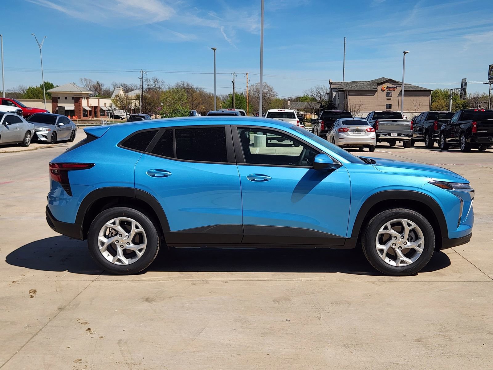 New 2026 Chevrolet Trax LS w/ LS Convenience Package image 7