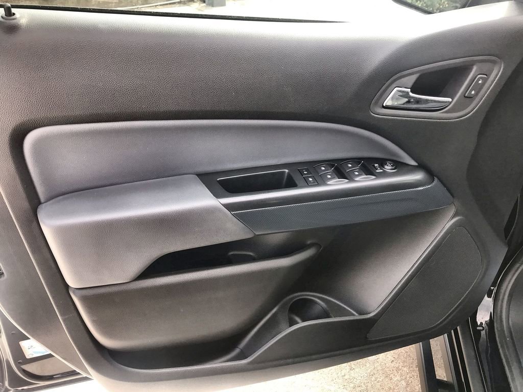 Used 2022 Chevrolet Colorado Z71 image 13