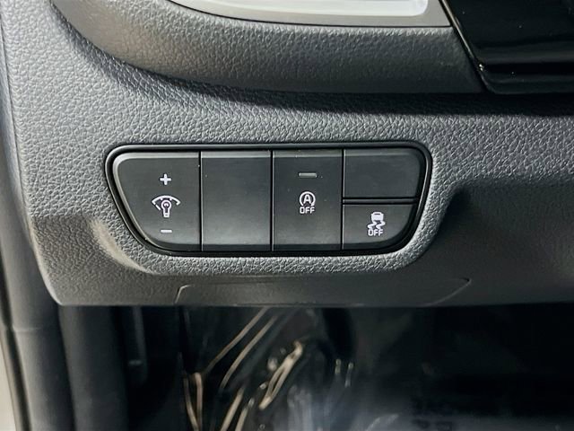 Certified 2025 Kia Seltos S FWD image 10