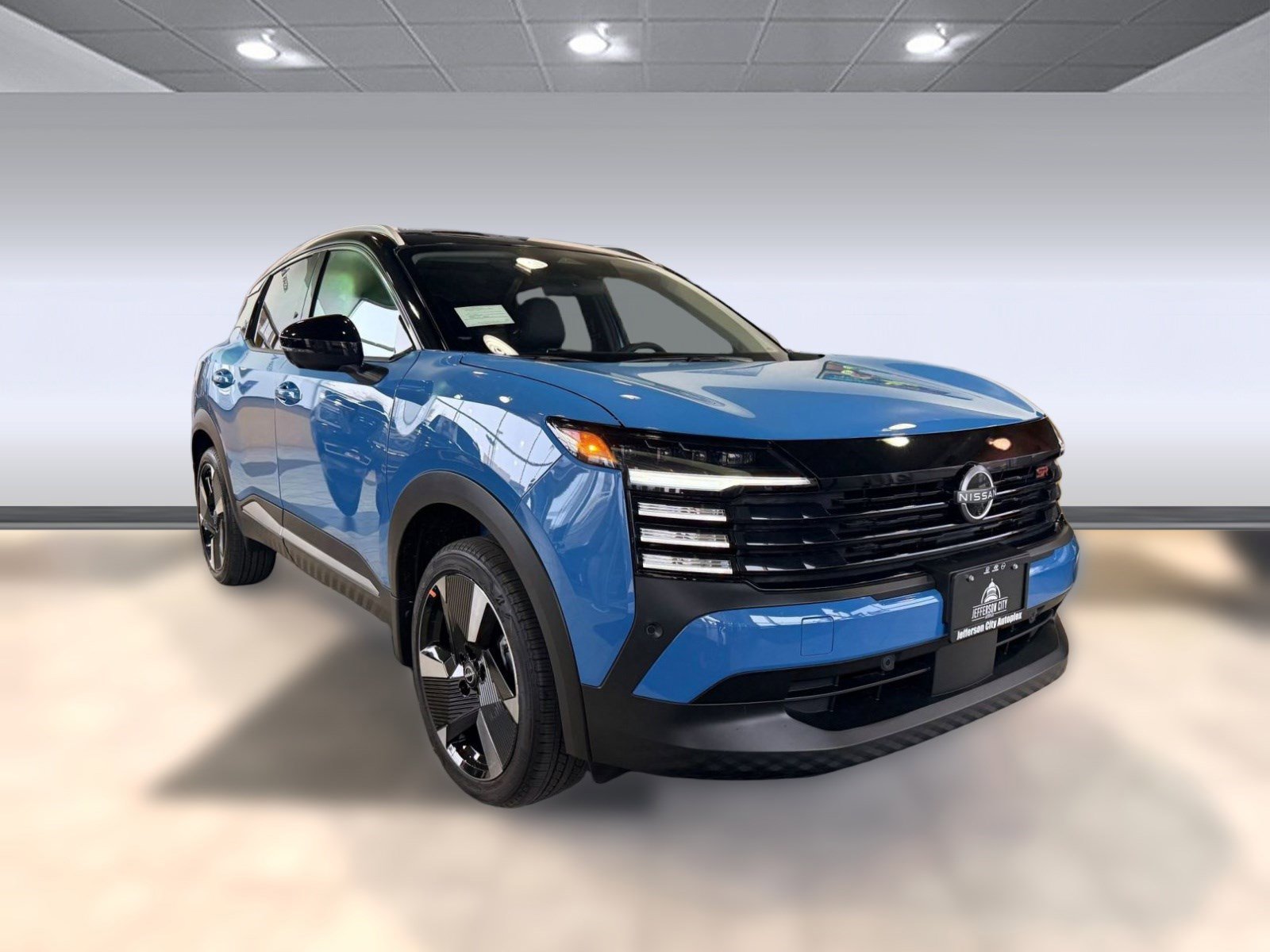 New 2026 Nissan Kicks SR w/ SR Premium Package image 6