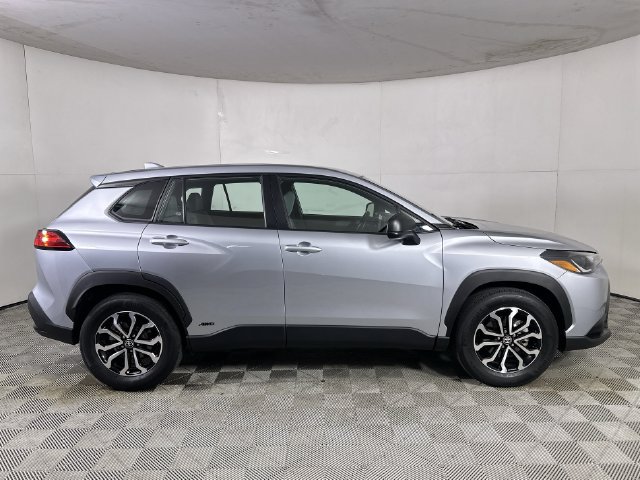Used 2024 Toyota Corolla Cross AWD Hybrid image 9