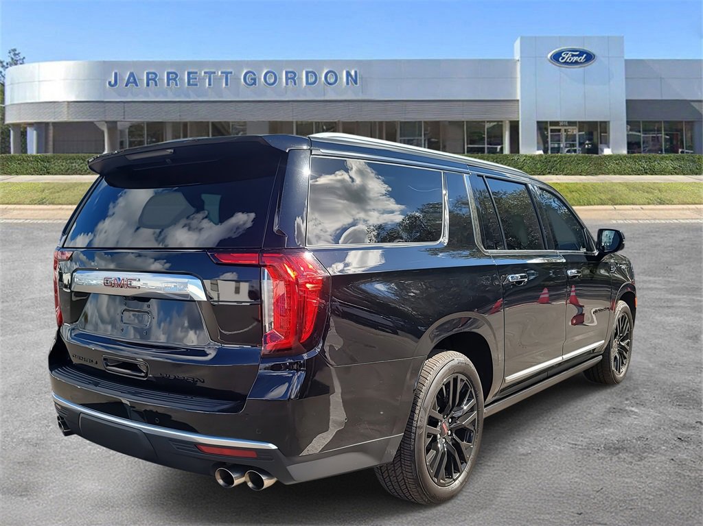 Used 2024 GMC Yukon XL Denali w/ Denali Reserve Package image 4