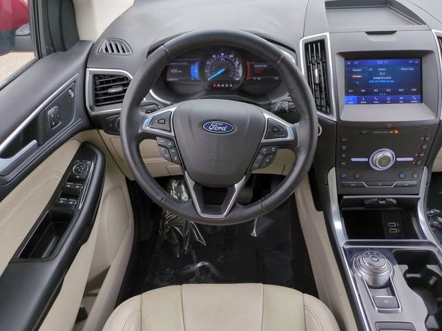 Used 2020 Ford Edge Titanium w/ Equipment Group 301A image 16