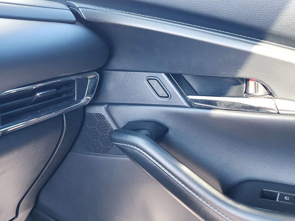 Used 2025 MAZDA CX-30 AWD 2.5 S w/ Preferred Package image 29