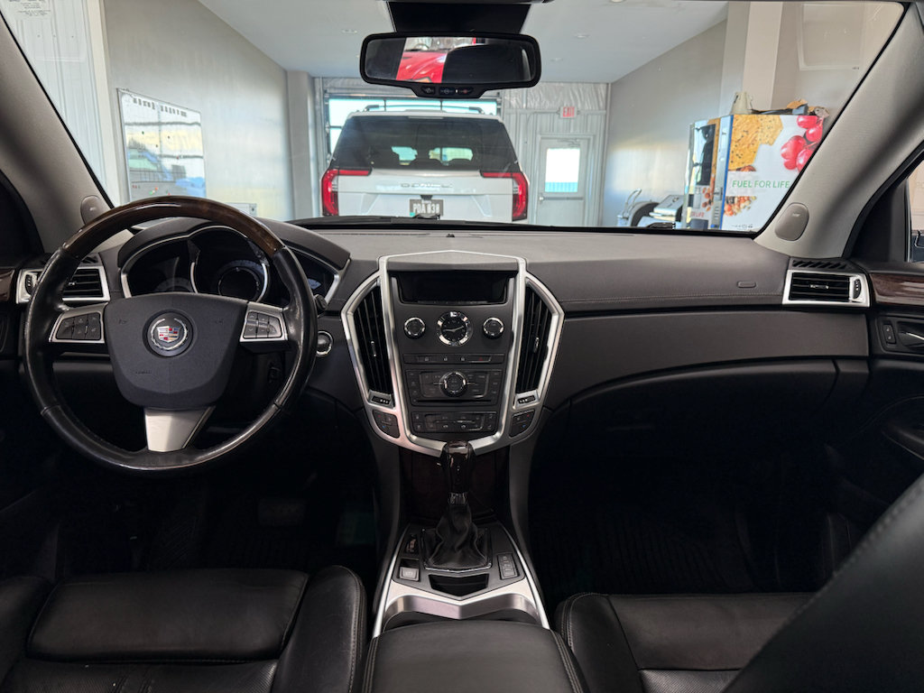 Used 2012 Cadillac SRX Luxury FWD image 13