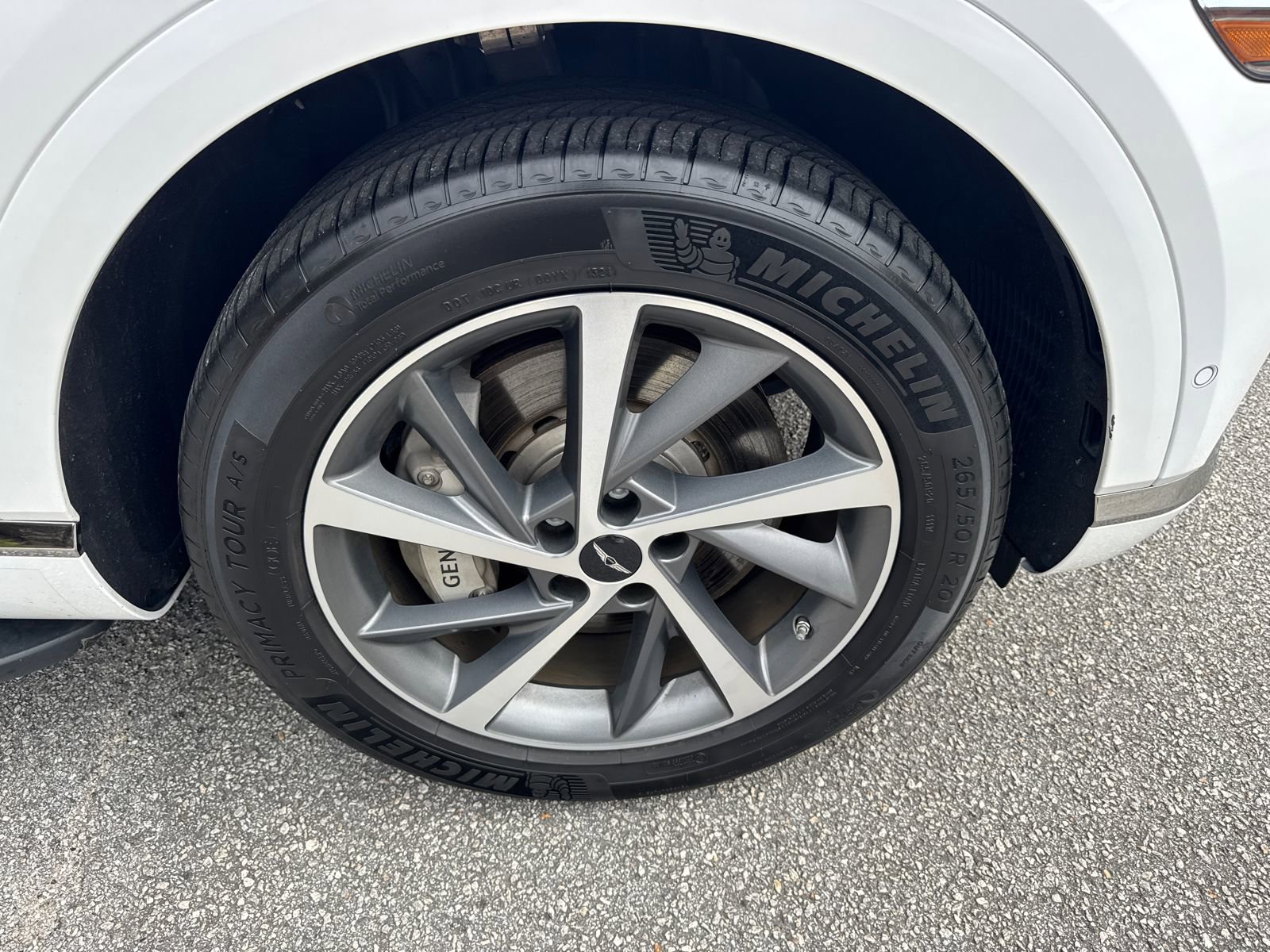 Used 2025 Genesis GV80 2.5T Advanced image 12