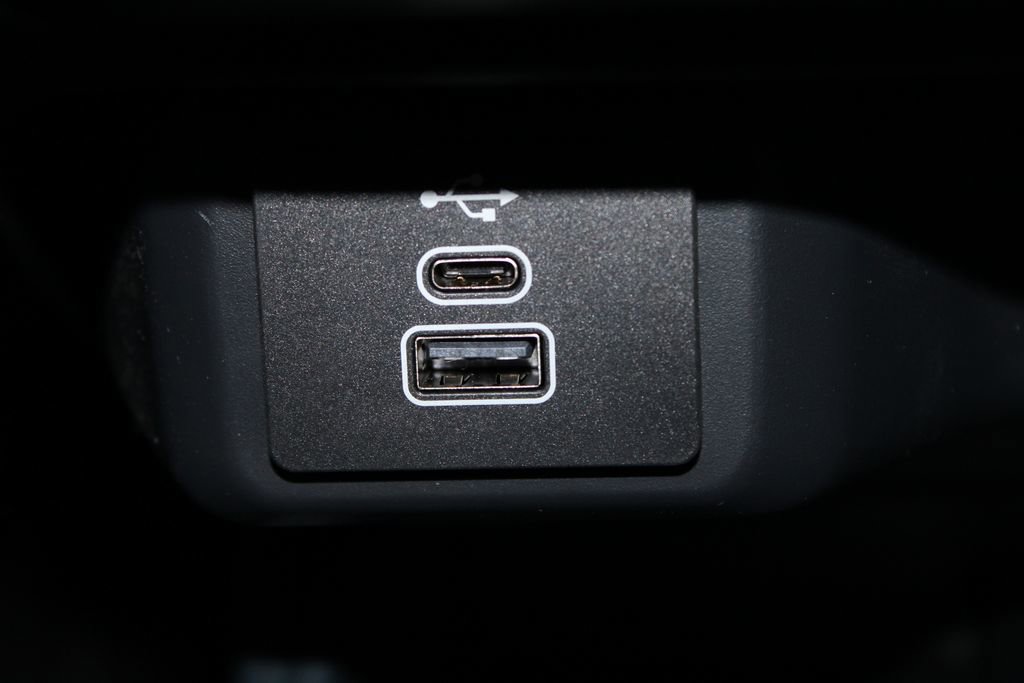 New 2026 Ford Maverick XL image 40