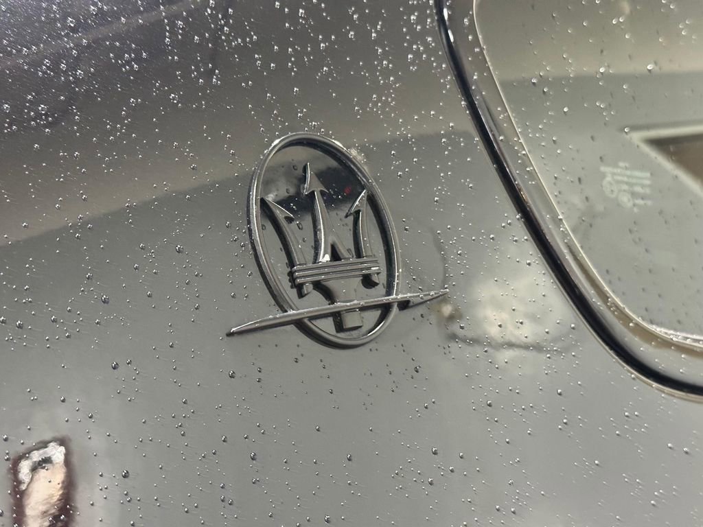 Used 2017 Maserati Quattroporte S image 26