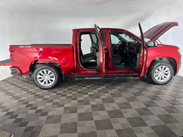 Used 2021 Chevrolet Silverado 1500 Custom w/ Safety Confidence Package AWD/4WD image 13