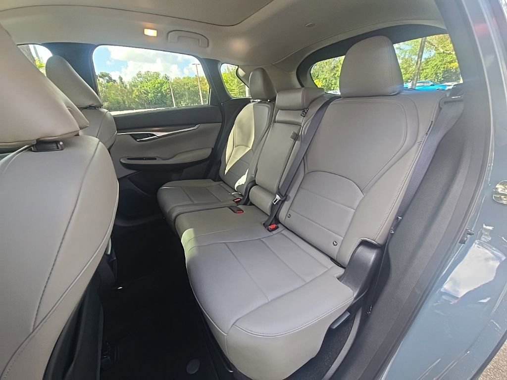 Used 2023 INFINITI QX50 Luxe image 26