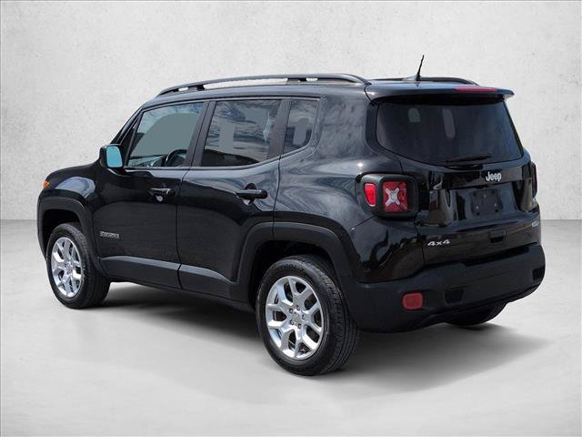 Used 2018 Jeep Renegade Latitude w/ Cold Weather Group AWD/4WD image 6