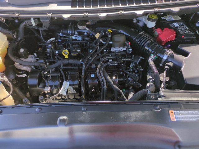 Used 2019 Ford Edge Titanium FWD image 22