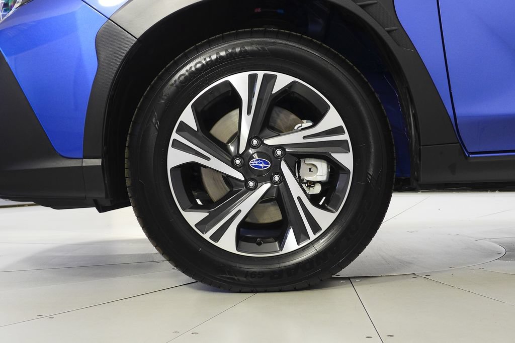 Certified 2025 Subaru Crosstrek 2.0i Premium AWD/4WD image 5
