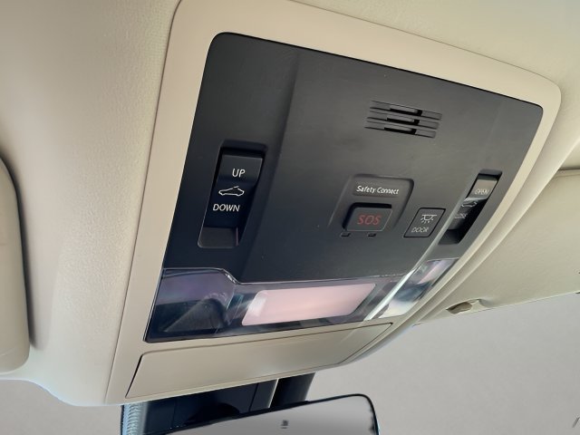 Used 2018 Lexus RX 450h AWD w/ Premium Package image 20