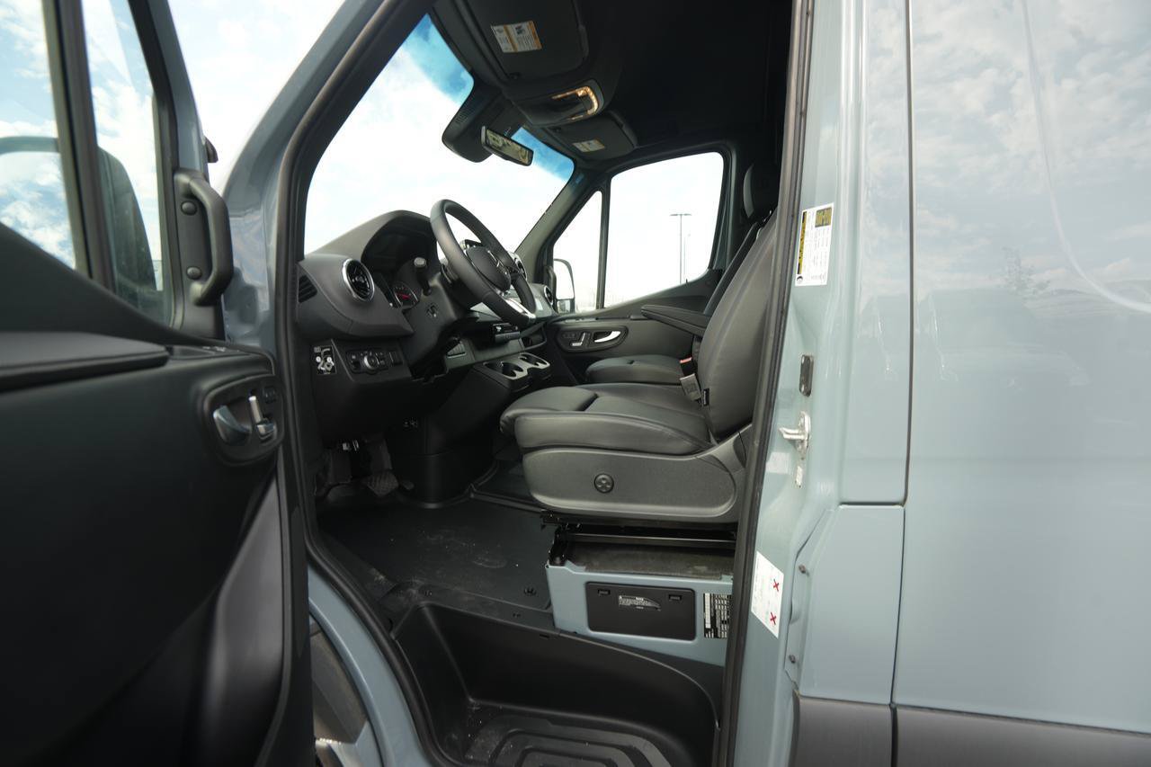 New 2026 Mercedes-Benz Sprinter 2500 image 26