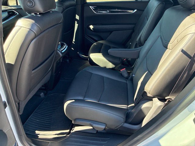 Used 2021 Cadillac XT6 Premium Luxury FWD image 14
