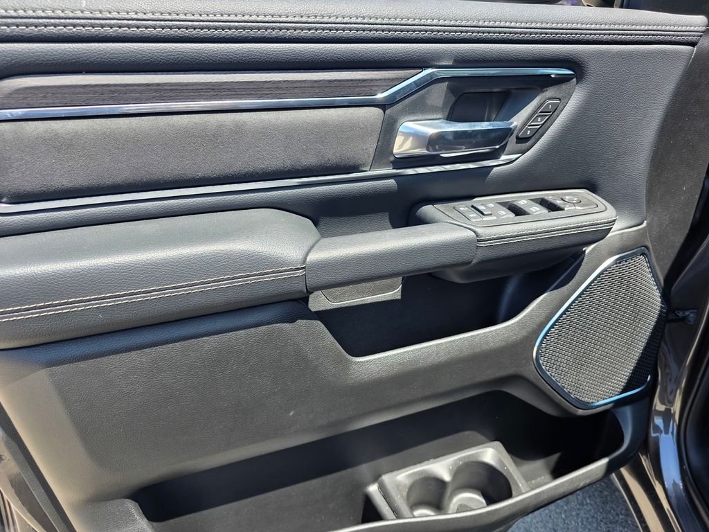 New 2026 RAM 1500 Laramie w/ Night Edition AWD/4WD image 8