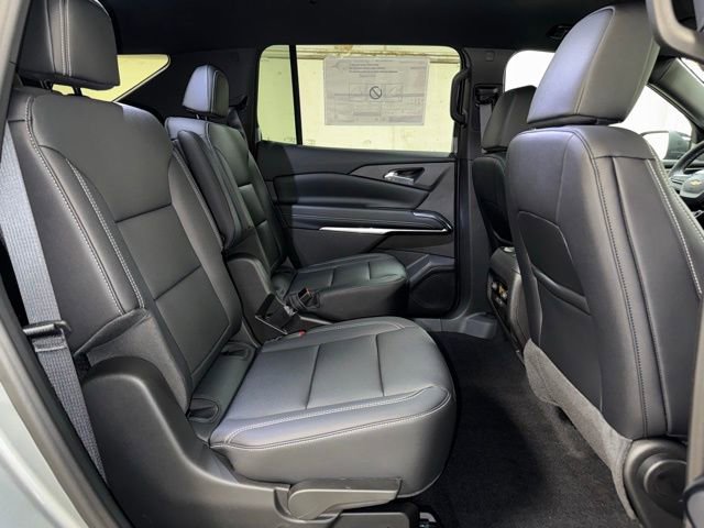 New 2026 Chevrolet Traverse LT w/ Driver Confidence Package AWD/4WD image 22