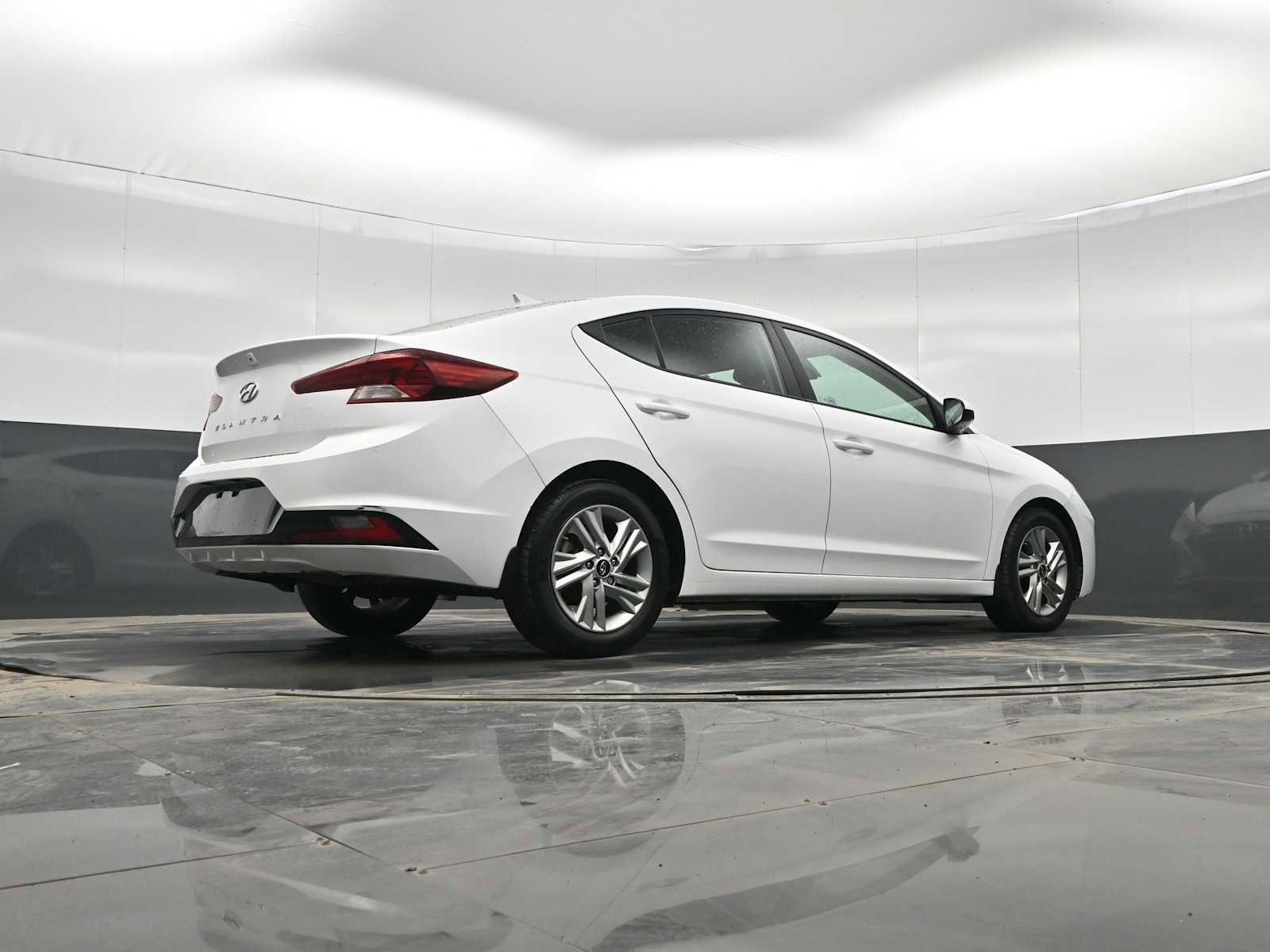Used 2020 Hyundai Elantra SEL image 35