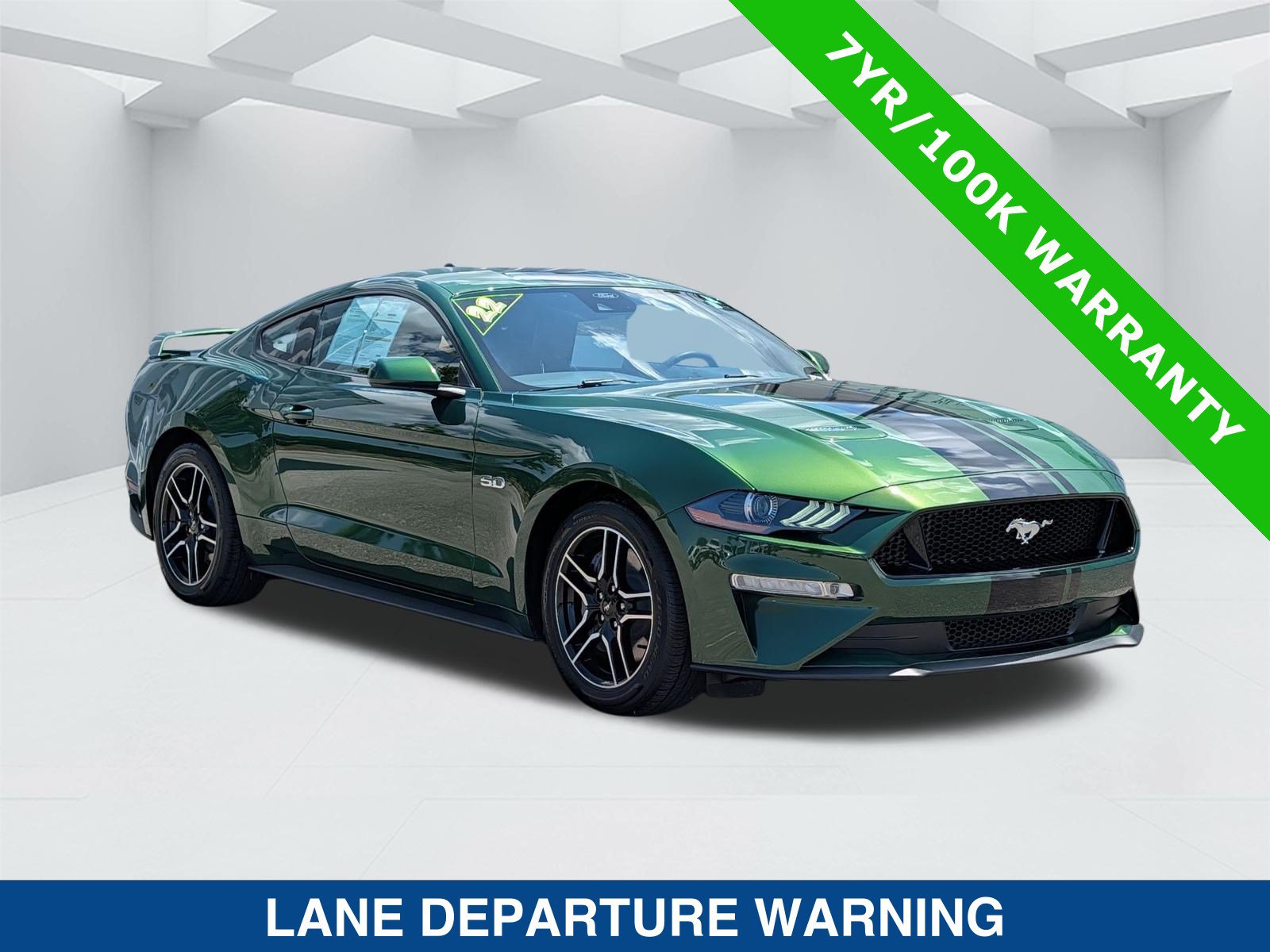 Certified 2022 Ford Mustang GT Premium RWD image 2