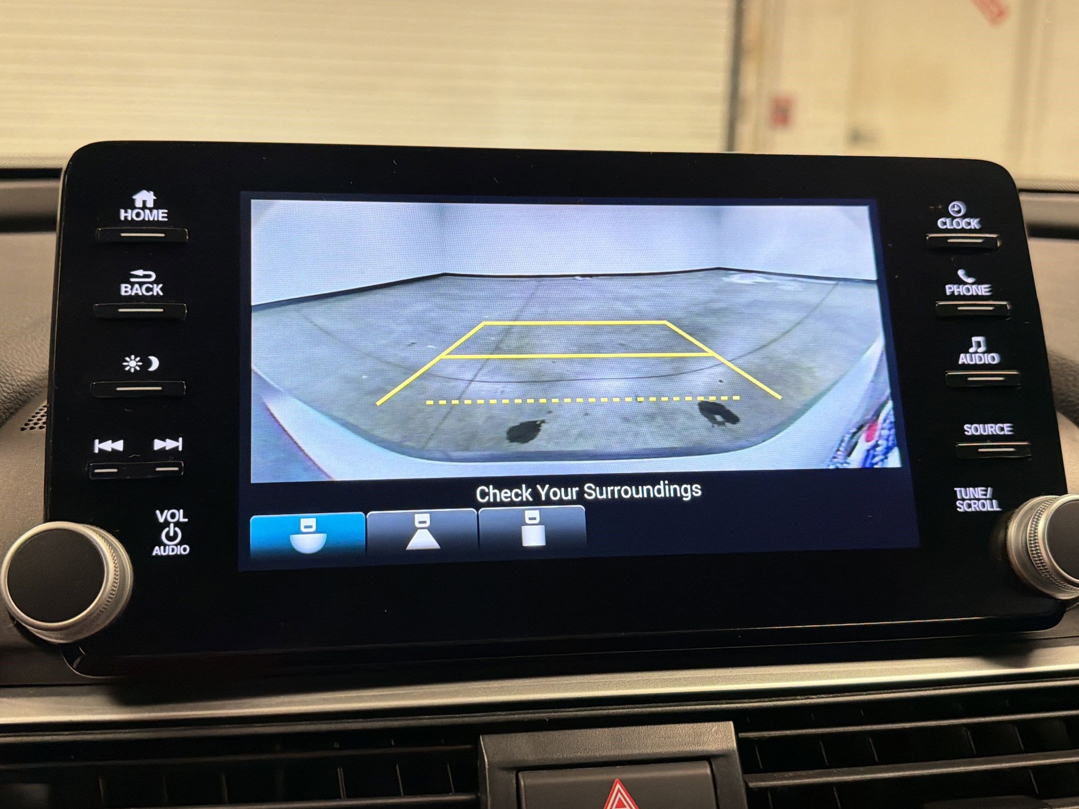 Used 2021 Honda Accord LX image 24