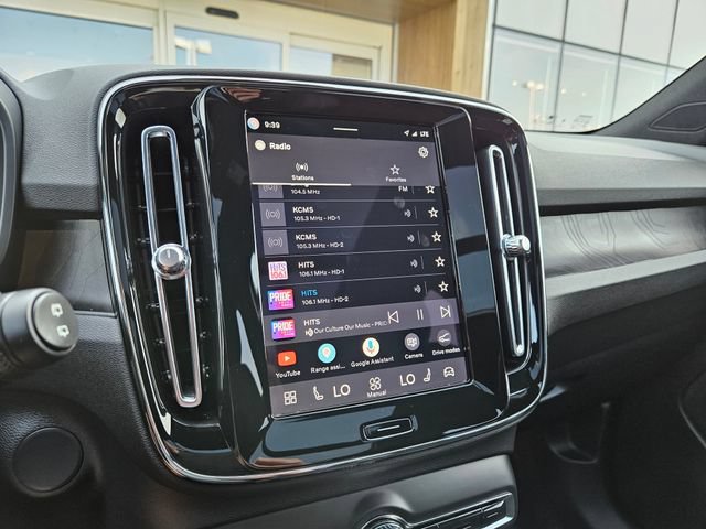 Certified 2023 Volvo XC40 Recharge Plus w/ Protection Package Premier AWD/4WD image 24