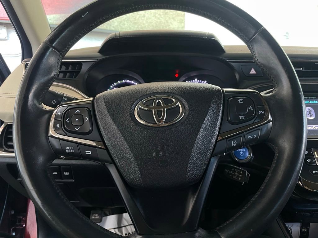 Used 2016 Toyota Avalon Limited image 36